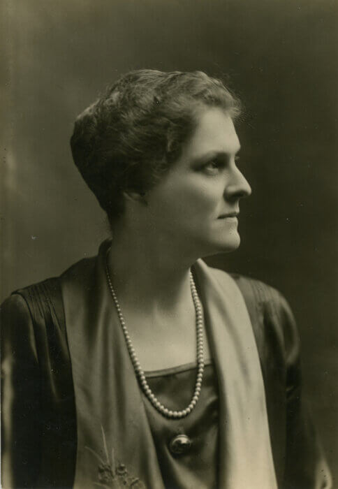 Anne May Davis